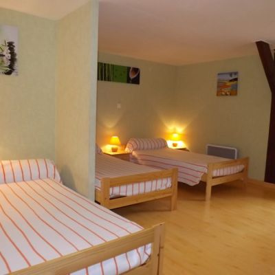 Hébergement Gîte de France - location de vacances sur la commune du Trioulou dans le Cantal jusqu'à 12 personnes