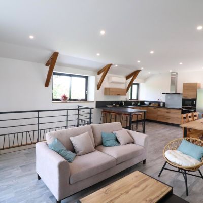 La Grange du Colombier. Hébergement Gîte de France - location de vacances sur la commune du Trioulou dans le Cantal jusqu'à 6 personnes