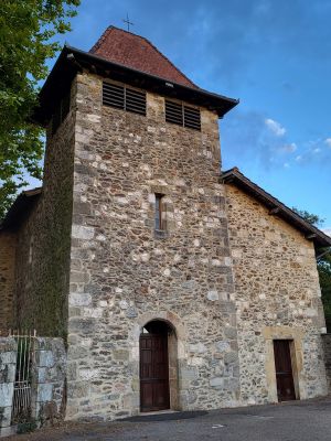 Eglise de la Commune Le Trioulou située dans le Cantal en région Auvergne-Rhône-Alpes